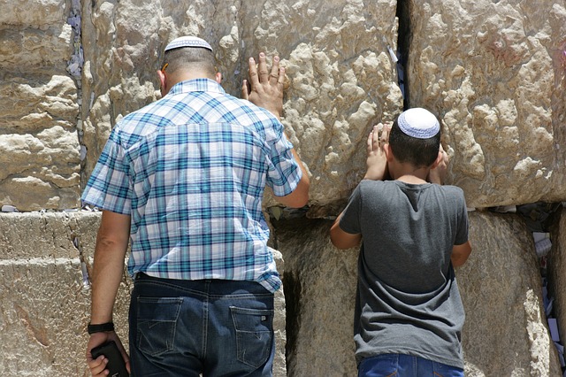 ספרים באנגלית בנושא תפילה ואמונה | תפילה ואמונה